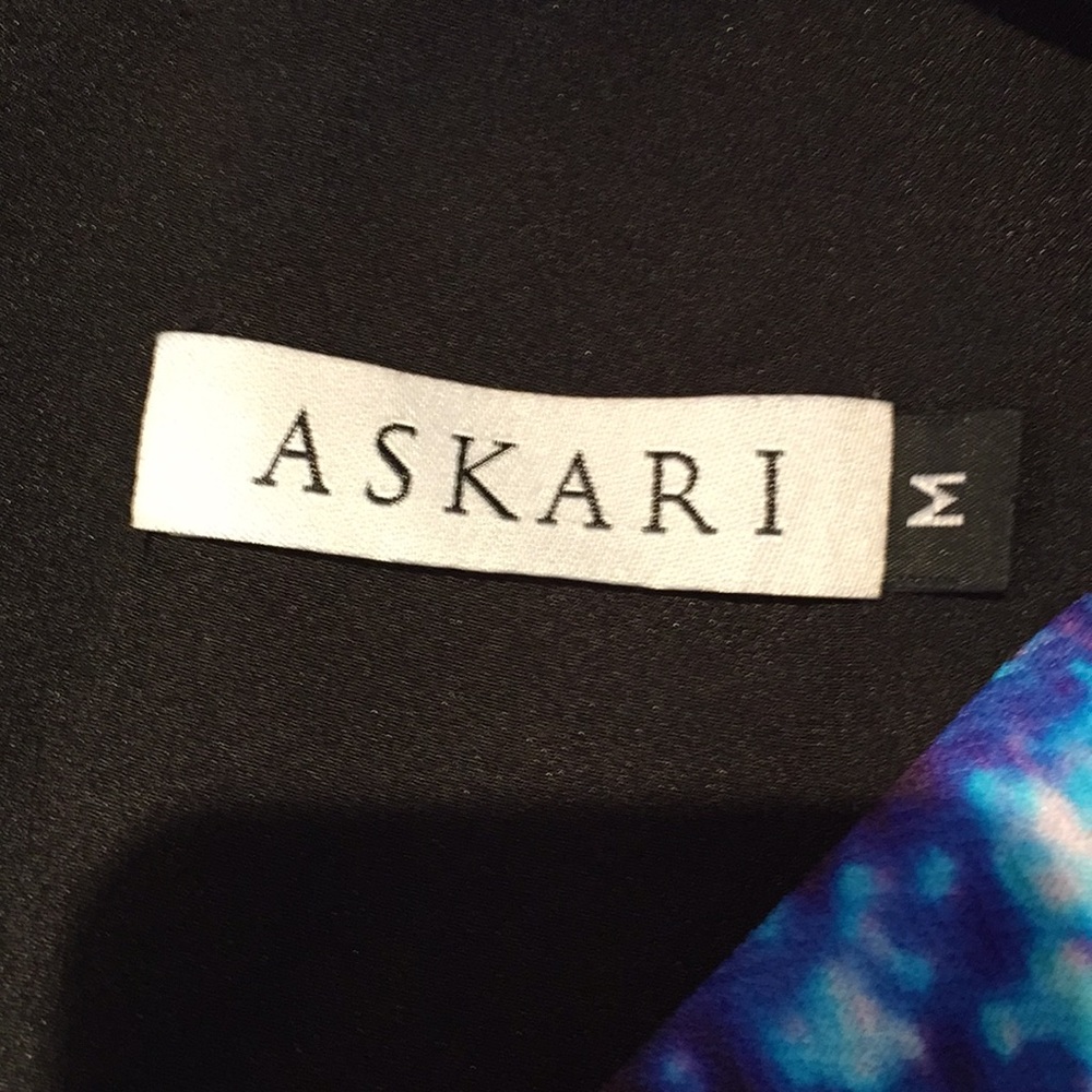 Askari dress - Picture 5 of 6